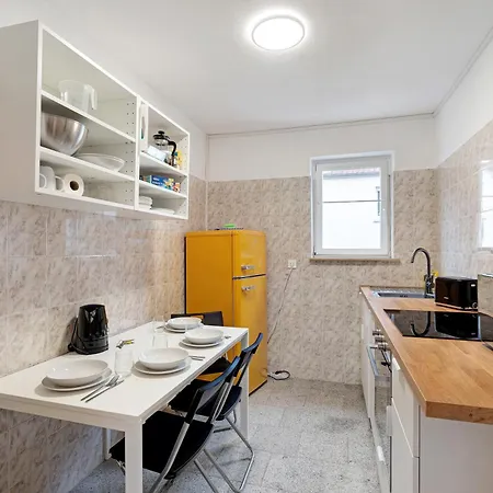 Apartment Edisonstrasse